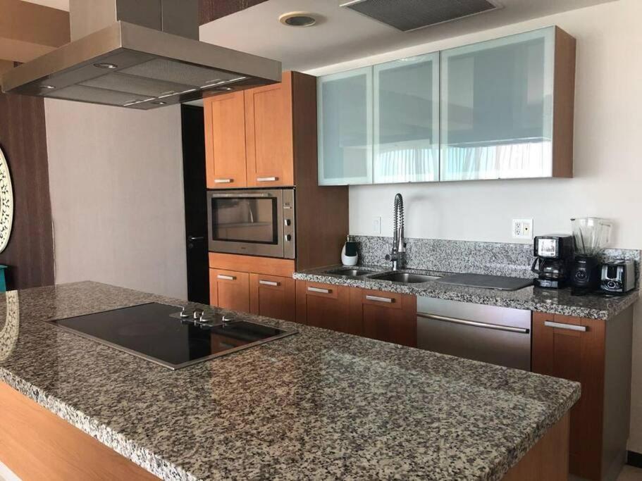 Апартаменты Departamento De Lujo Vista Al Mar Piso 15 Масатлан Экстерьер фото